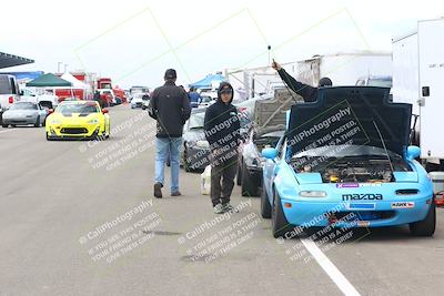 media/Jan-25-2025-CalClub SCCA (Sat) [[03c98a249e]]/Around the Pits/